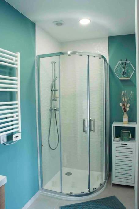 Appartement 5Min Aeroport Cdg 르 메스닐 아멜롯 외부 사진