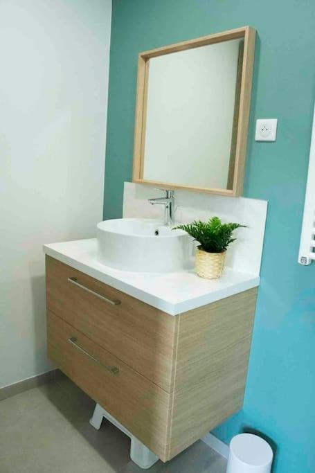 Appartement 5Min Aeroport Cdg 르 메스닐 아멜롯 외부 사진
