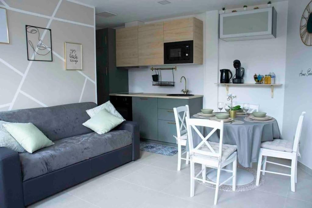 Appartement 5Min Aeroport Cdg 르 메스닐 아멜롯 외부 사진